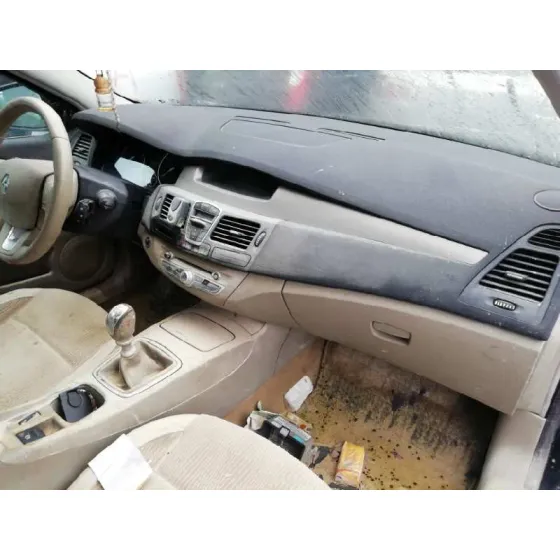 RENAULT LAGUNA GRANDTOUR III '2009 2.0 DCI DIESEL CAT NEGRO