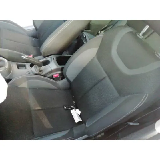 CITROEN C4 LIM. '2018 LIVE EDITION GRIS