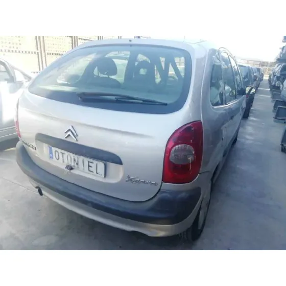 CITROEN XSARA PICASSO '2001 2.0 HDI GRIS