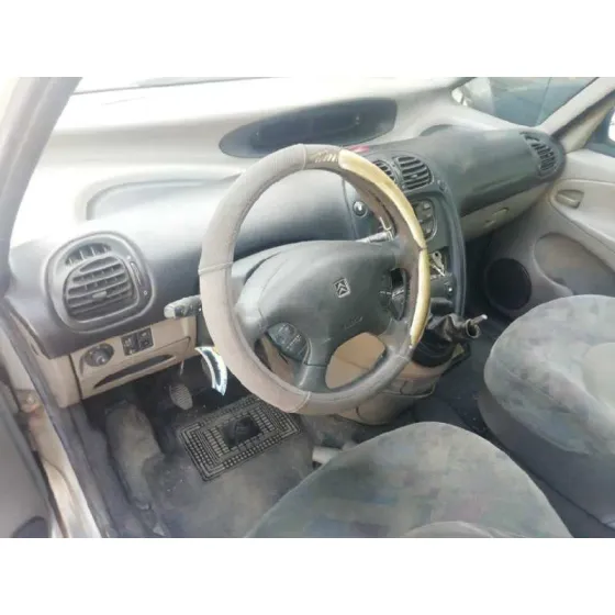 CITROEN XSARA PICASSO '2001 2.0 HDI GRIS