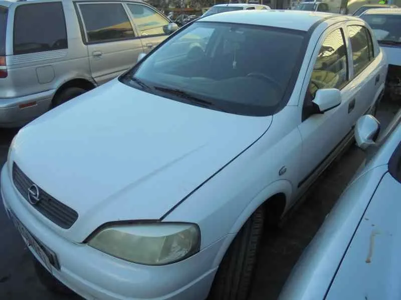 OPEL ASTRA G BERLINA OPEL ASTRA G BERLINA '2002 CLUB BLANCO 1998