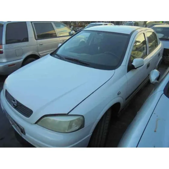 OPEL ASTRA G BERLINA '2002 CLUB BLANCO