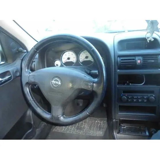OPEL ASTRA G BERLINA '2002 CLUB BLANCO