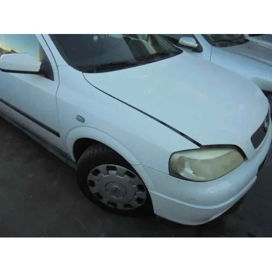 OPEL ASTRA G BERLINA '2002 CLUB BLANCO