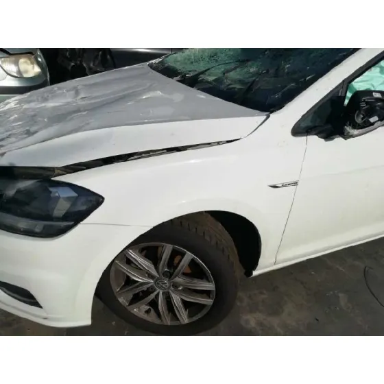 VOLKSWAGEN GOLF VII LIM. (BQ1) '2019 ADVANCE BLANCO