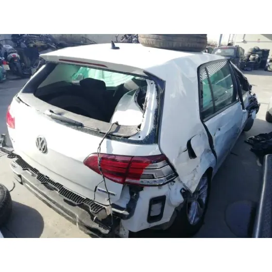VOLKSWAGEN GOLF VII LIM. (BQ1) '2019 ADVANCE BLANCO