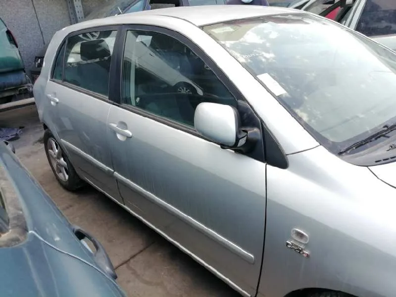TOYOTA COROLLA (E12) '2003 2.0 TURBODIESEL CAT GRIS
