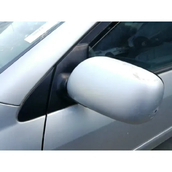 TOYOTA COROLLA (E12) '2003 2.0 TURBODIESEL CAT GRIS
