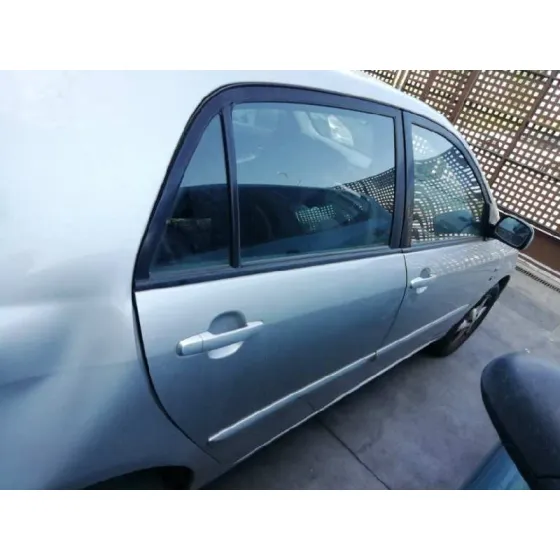 TOYOTA COROLLA (E12) '2003 2.0 TURBODIESEL CAT GRIS