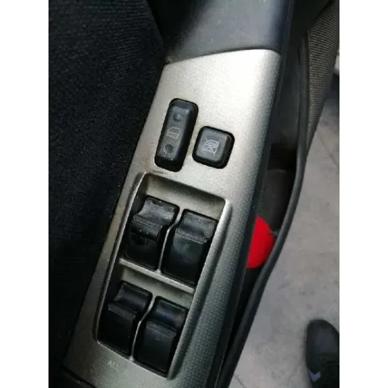TOYOTA COROLLA (E12) '2003 2.0 TURBODIESEL CAT GRIS