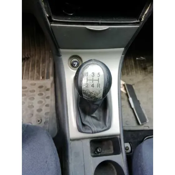 TOYOTA COROLLA (E12) '2003 2.0 TURBODIESEL CAT GRIS
