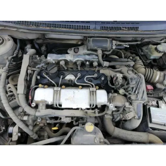 TOYOTA COROLLA (E12) '2003 2.0 TURBODIESEL CAT GRIS
