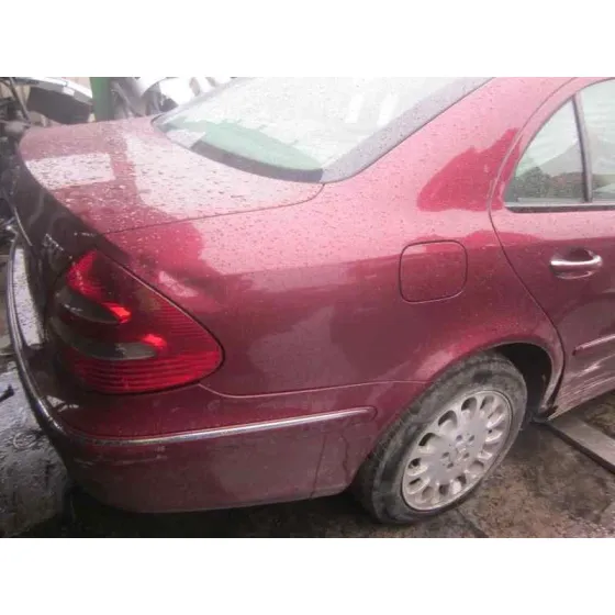 MERCEDES CLASE E (W211) BERLINA '2004 E 270 CDI (211.016) ROJO