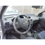 OPEL CORSA C OPEL CORSA C '2002 CLUB GRIS 2000