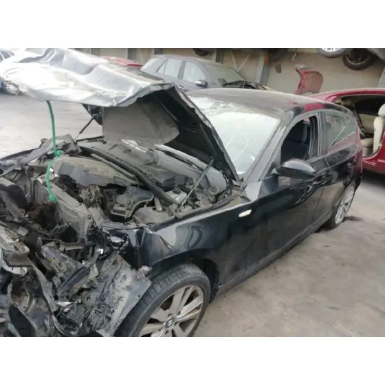BMW SERIE 1 BERLINA (E81/E87) '2007 118D NEGRO