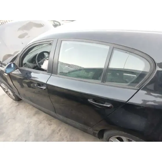 BMW SERIE 1 BERLINA (E81/E87) '2007 118D NEGRO