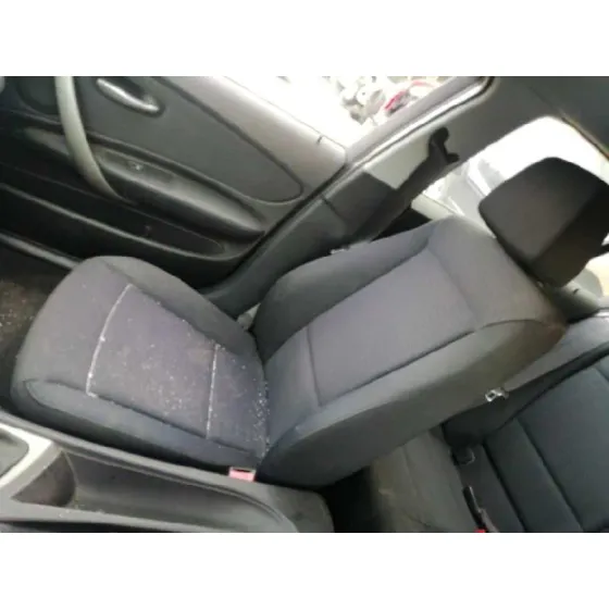 BMW SERIE 1 BERLINA (E81/E87) '2007 118D NEGRO