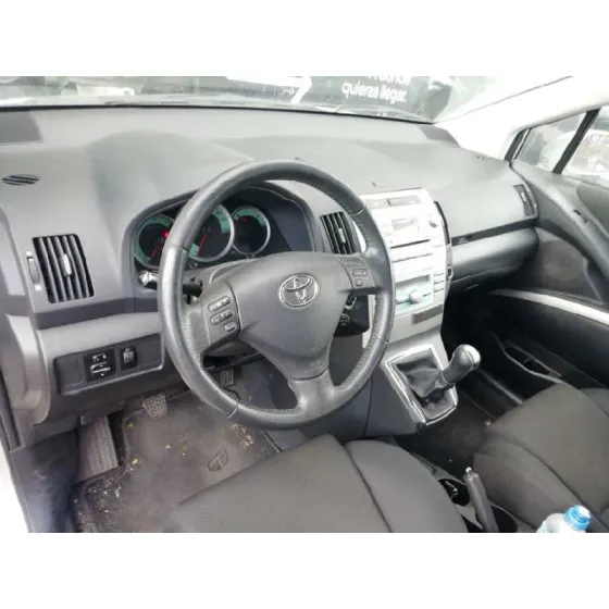 TOYOTA COROLLA VERSO (R1) '2004 2.0 D-4D SOL GRIS