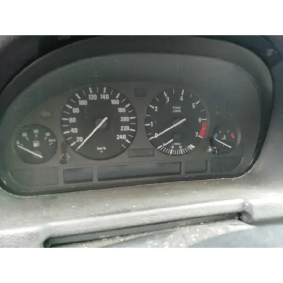 BMW X5 (E53) '2001 3.0I GRIS