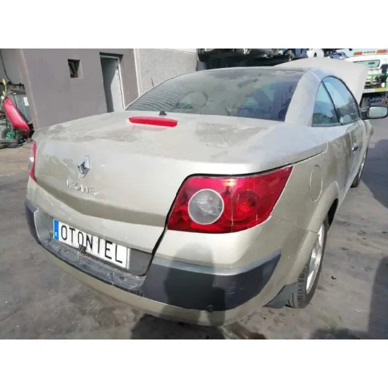 RENAULT MEGANE II COUPE/CABRIO '2005 1.6 16V GRIS
