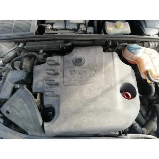 SEAT EXEO BERLINA (3R2) '2010 REFERENCE BLANCO