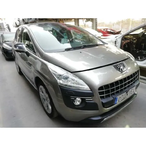PEUGEOT 3008 '2010 CONFORT GRIS