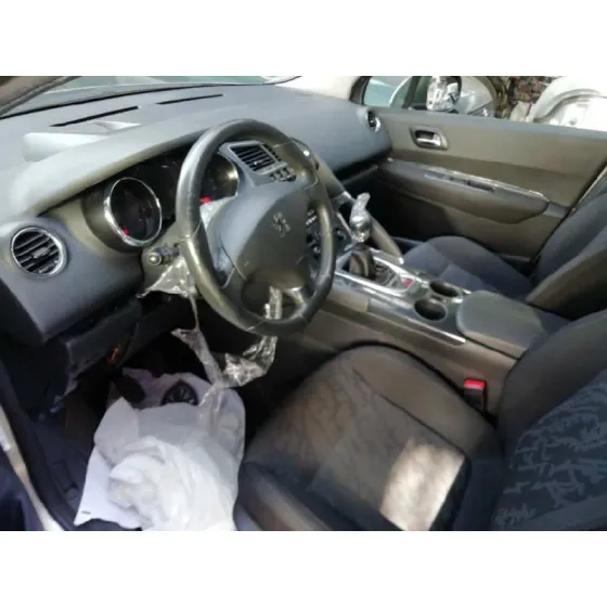 PEUGEOT 3008 '2010 CONFORT GRIS