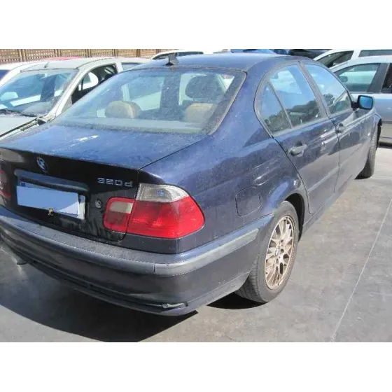 BMW SERIE 3 BERLINA (E46) '2003 320D AZUL