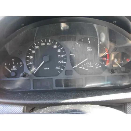 BMW SERIE 3 BERLINA (E46) '2003 320D AZUL