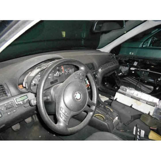 BMW SERIE 3 BERLINA (E46) '2003 320D NEGRO