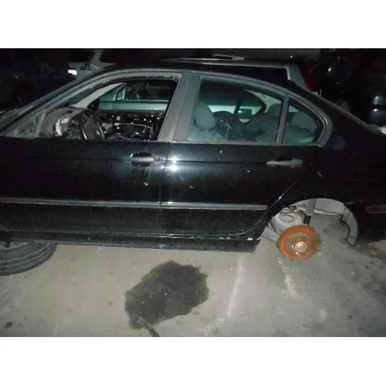 BMW SERIE 3 BERLINA (E46) '2003 320D NEGRO