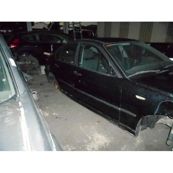 BMW SERIE 3 BERLINA (E46) '2003 320D NEGRO