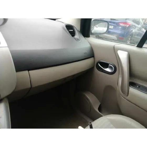 RENAULT GRAND SCENIC '2005 1.9 DCI NEGRO