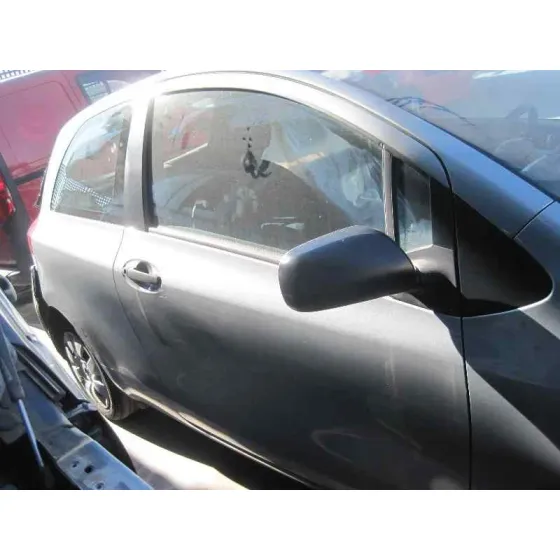 TOYOTA YARIS '2010 ACTIVE GRIS OSCURO