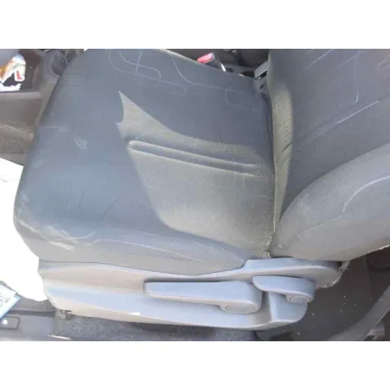 TOYOTA YARIS '2010 ACTIVE GRIS OSCURO