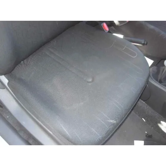 TOYOTA YARIS '2010 ACTIVE GRIS OSCURO