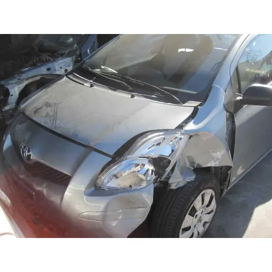 TOYOTA YARIS '2010 ACTIVE GRIS OSCURO