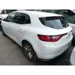 RENAULT MEGANE IV BERLINA 5P RENAULT MEGANE IV BERLINA 5P '2017 EXPERIENCE BLANCO 2015