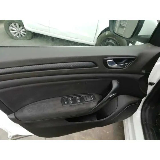 RENAULT MEGANE IV BERLINA 5P '2017 EXPERIENCE BLANCO