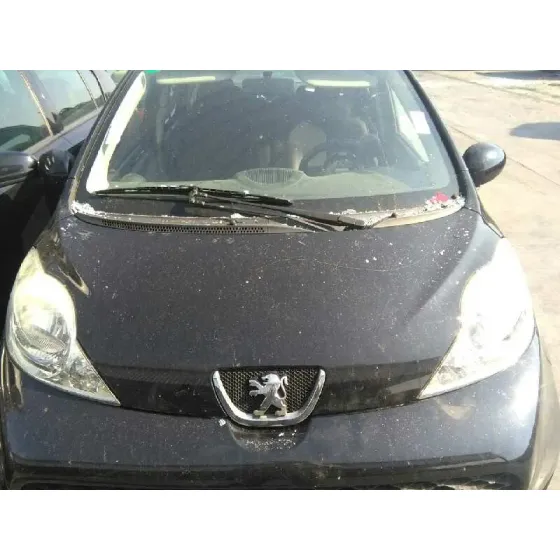 PEUGEOT 107 '2009 BASICO NEGRO