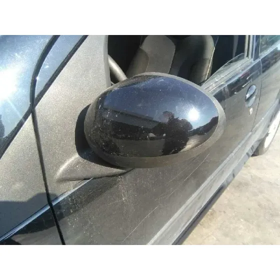 PEUGEOT 107 '2009 BASICO NEGRO