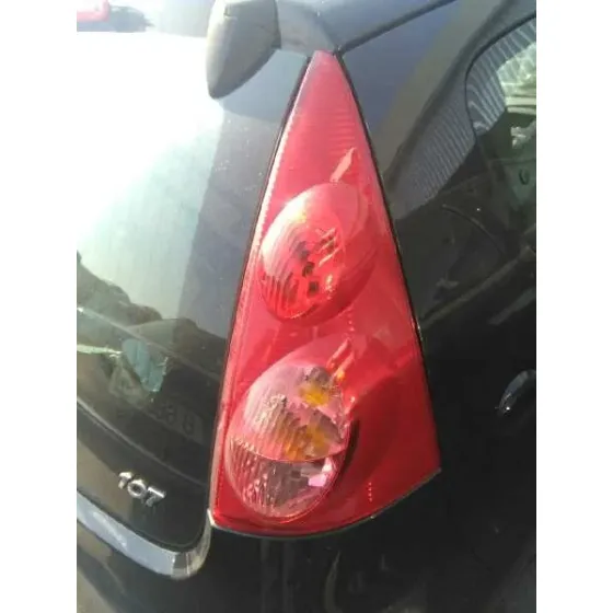 PEUGEOT 107 '2009 BASICO NEGRO
