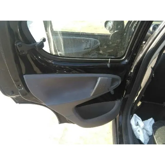 PEUGEOT 107 '2009 BASICO NEGRO