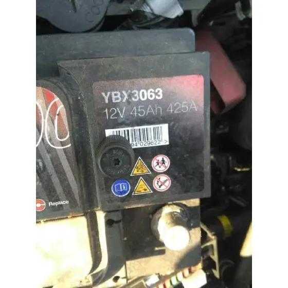 PEUGEOT 107 '2009 BASICO NEGRO