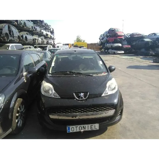 PEUGEOT 107 '2009 BASICO NEGRO