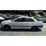 TOYOTA AVENSIS BERLINA (T 22) '2001 1.8 SOL (4-PTAS.) PLATA