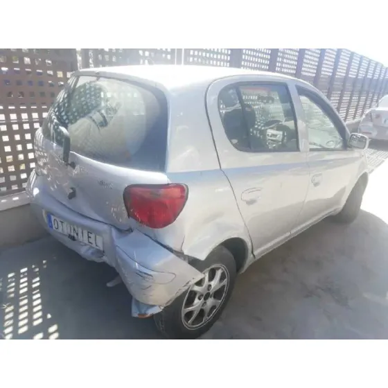 TOYOTA YARIS (NCP1/NLP1/SCP1) '2004 1.3 SOL AUTOMATICO GRIS
