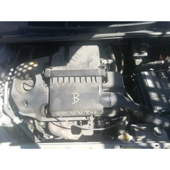 TOYOTA YARIS (NCP1/NLP1/SCP1) '2004 1.3 SOL AUTOMATICO GRIS