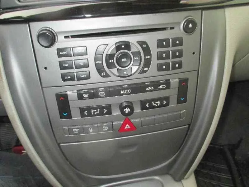 CITROEN C5 BERLINA '2007 ATTRACTION NEGRO
