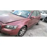 VOLVO S40 BERLINA VOLVO S40 BERLINA '2004 2.0 D KINETIC ROJO 2003